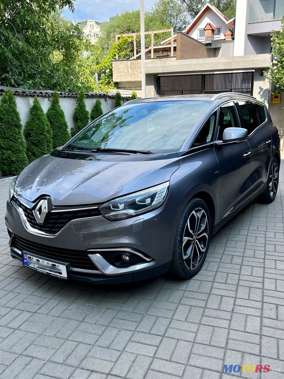 2018' Renault Grand Scenic photo #2