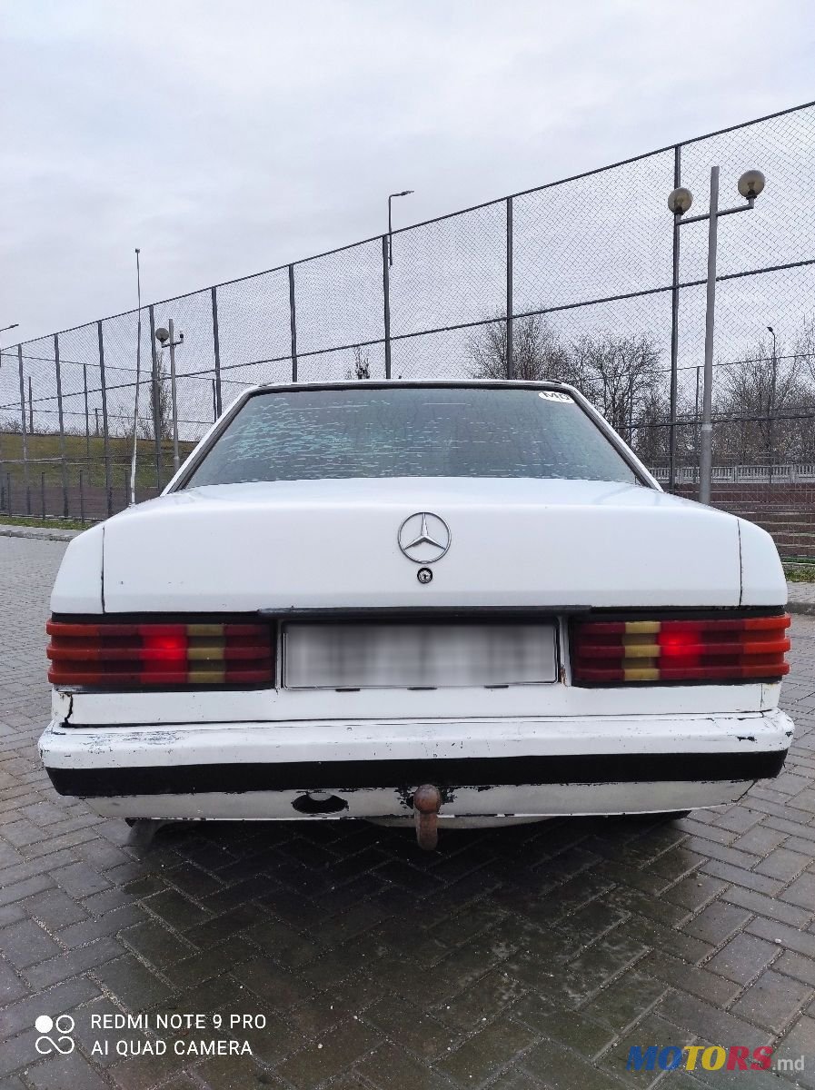 1988' Mercedes-Benz 190 photo #2