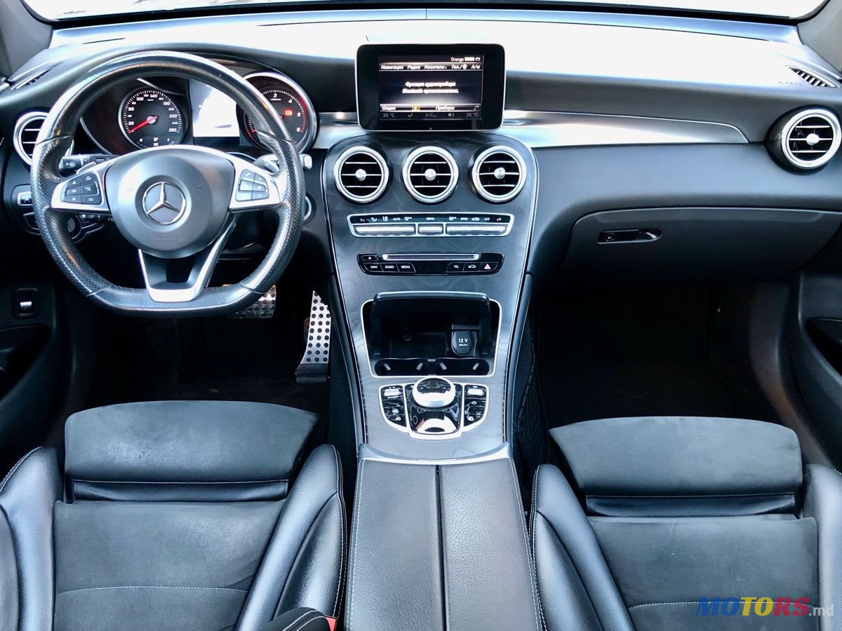 2016' Mercedes-Benz Glc photo #5