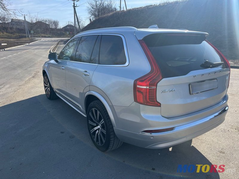2023' Volvo XC90 photo #2