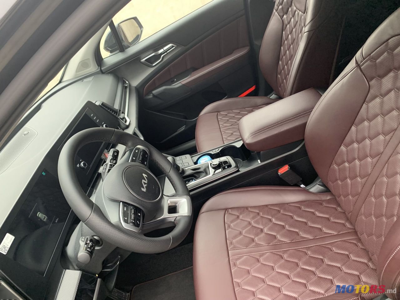 2022' Kia Sportage photo #4