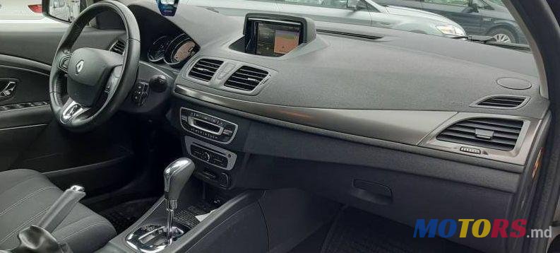 2014' Renault Megane photo #1