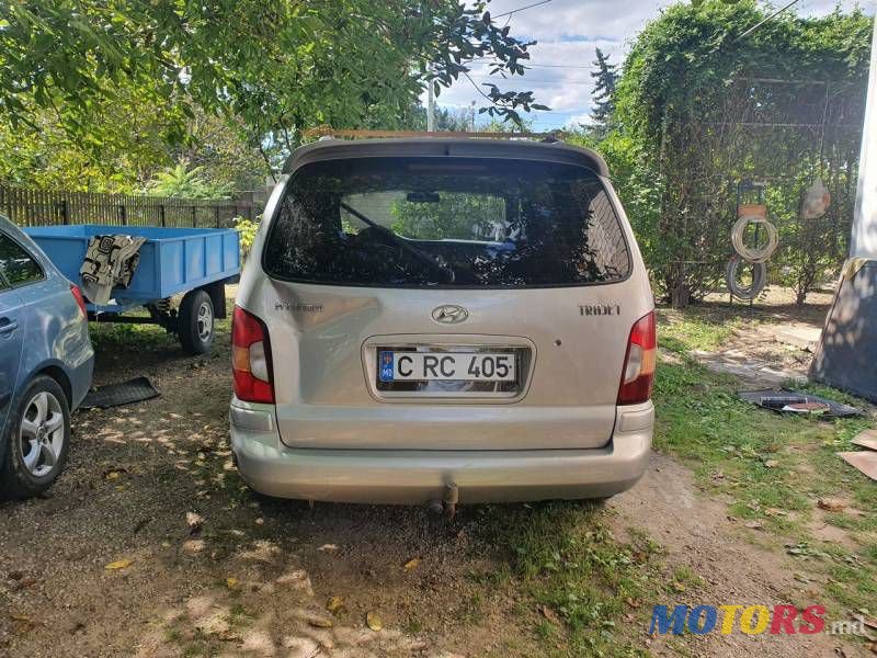 2003' Hyundai Trajet photo #4