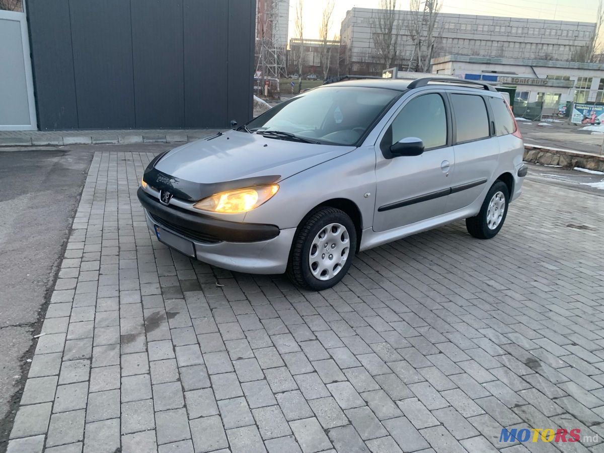 2003' Peugeot 206 photo #2