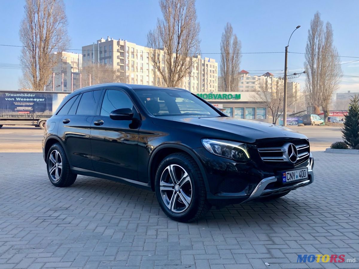 2016' Mercedes-Benz Glc photo #1