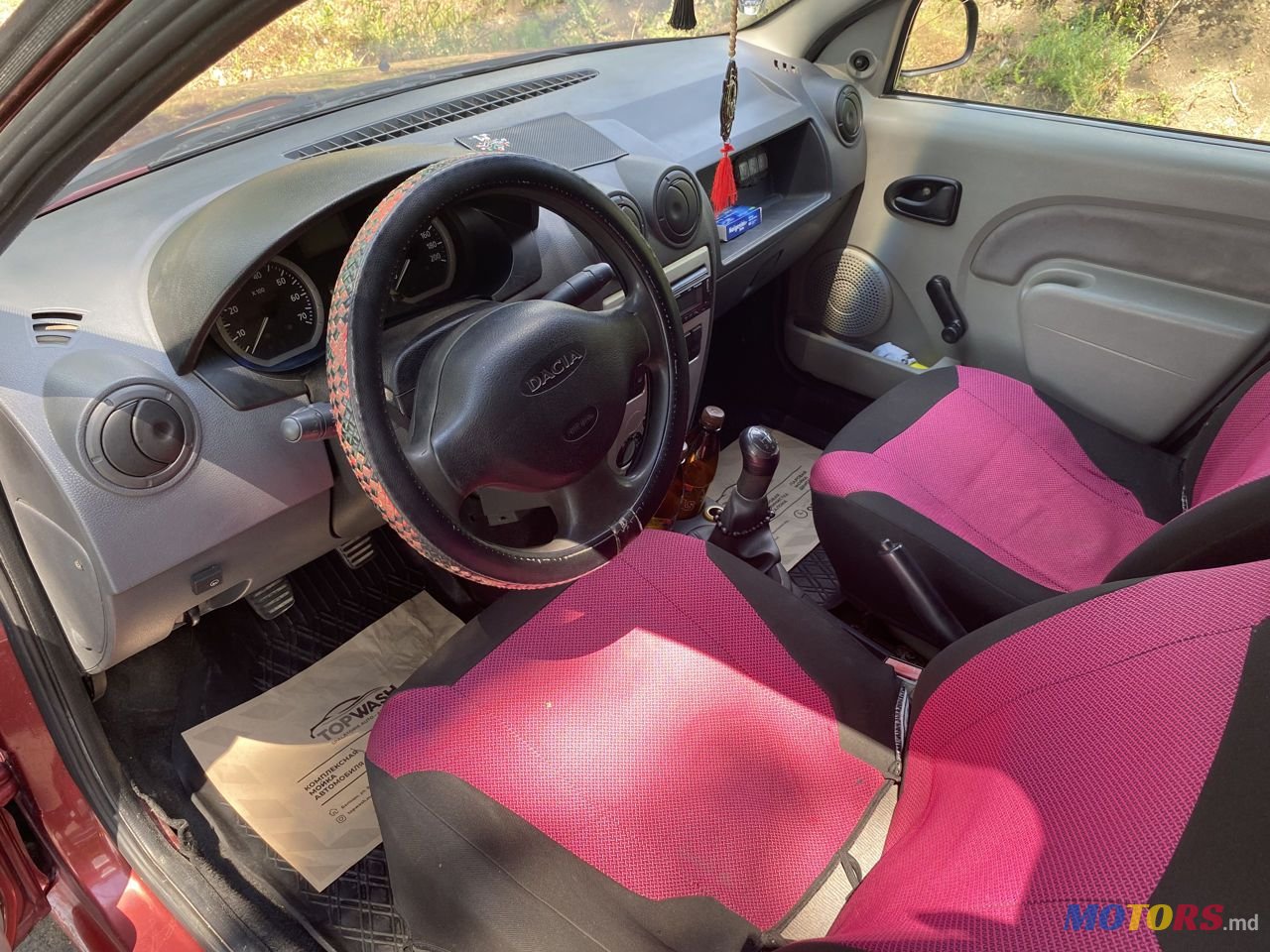 2006' Dacia Logan Mcv photo #5