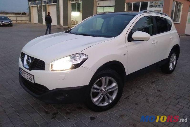 2012' Nissan Qashqai photo #1