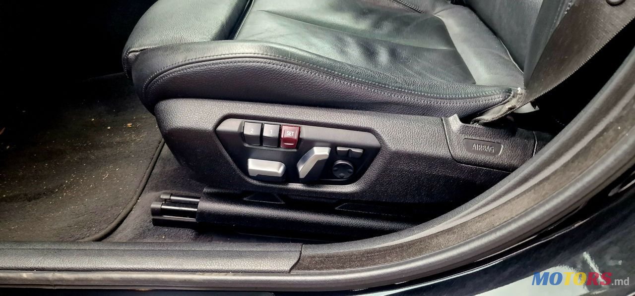 2015' BMW 3 Series Gran Turismo photo #6