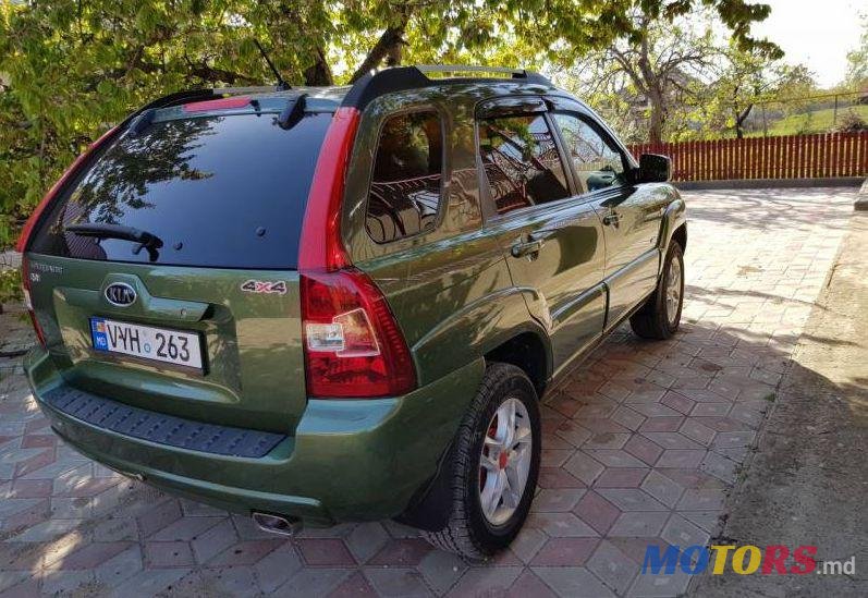 2004' Kia Sportage photo #1