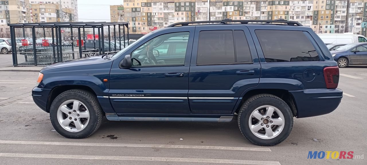 2004' Jeep Grand Cherokee photo #3