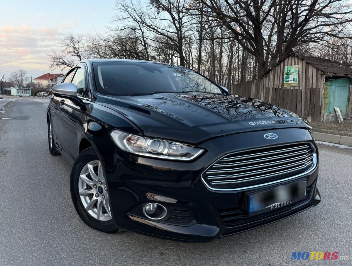 2014' Ford Mondeo photo #2
