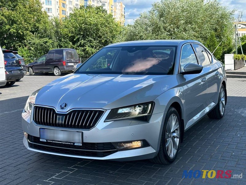 2016' Skoda Superb photo #1