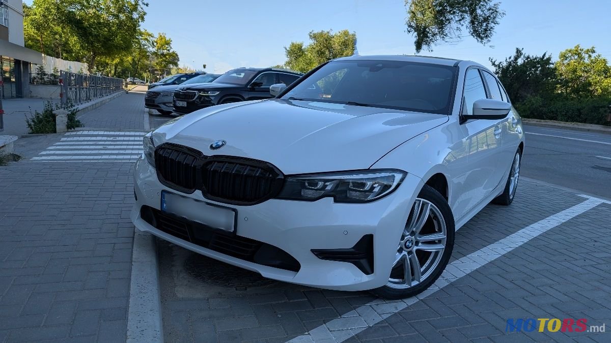 2019' BMW 3 Series photo #3