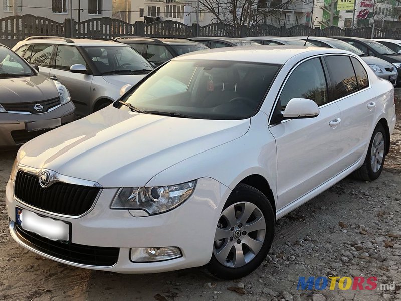 2010' Skoda Superb photo #1