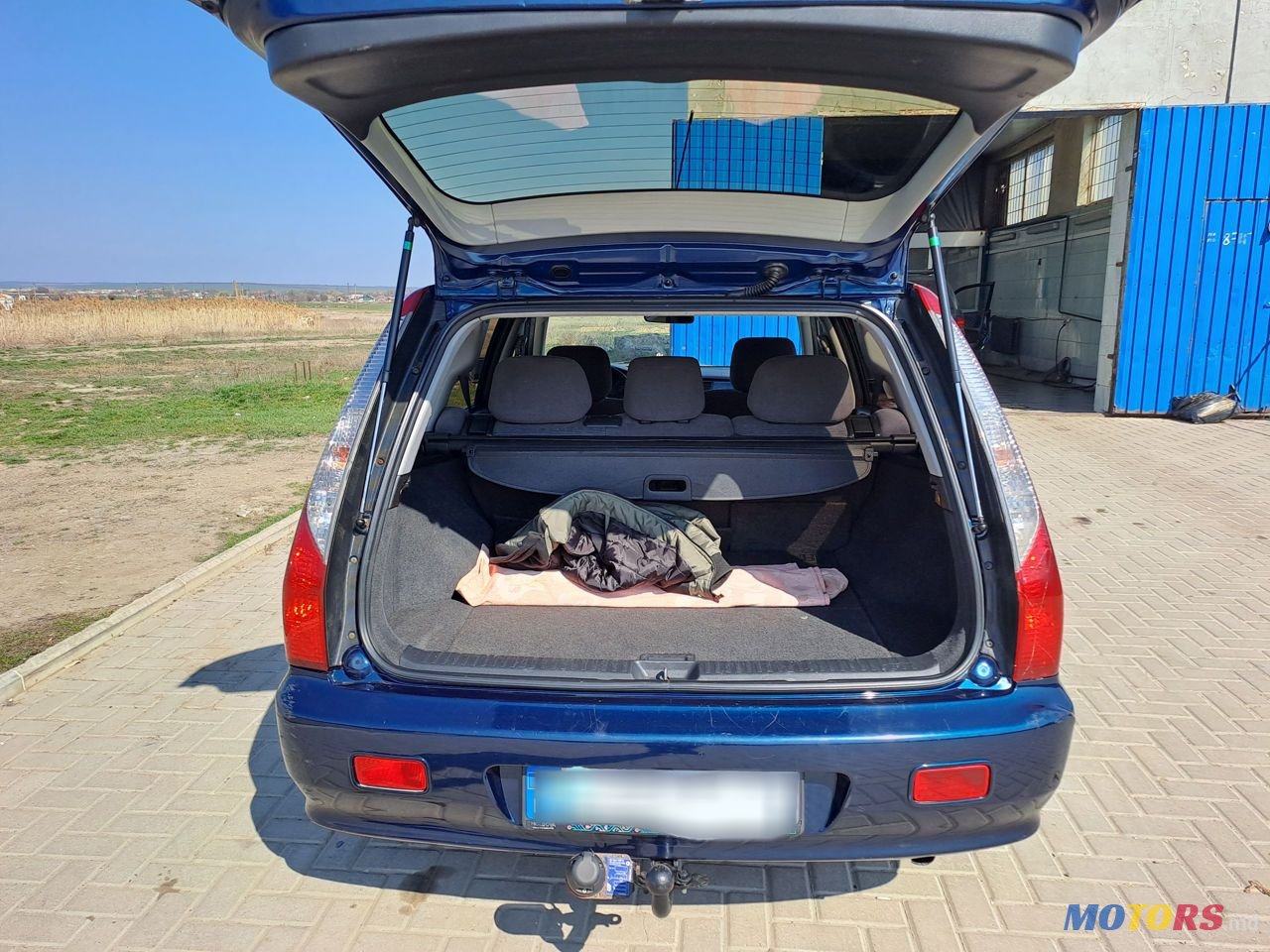 2004' Mitsubishi Lancer photo #3