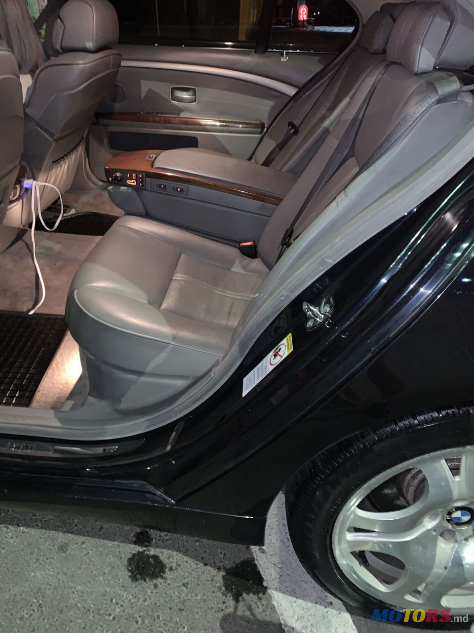 2004' BMW 7 Series photo #3