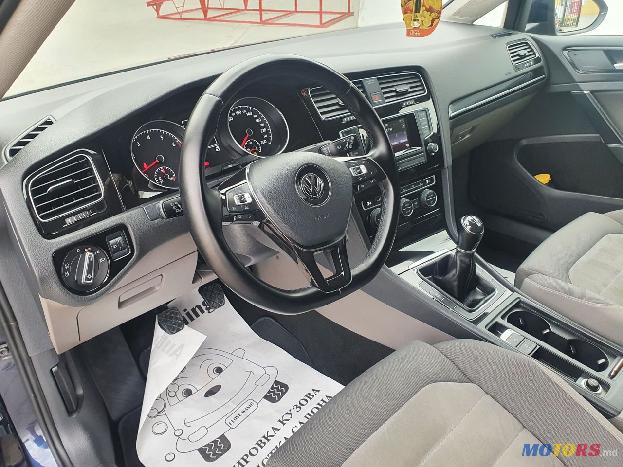 2014' Volkswagen Golf photo #6