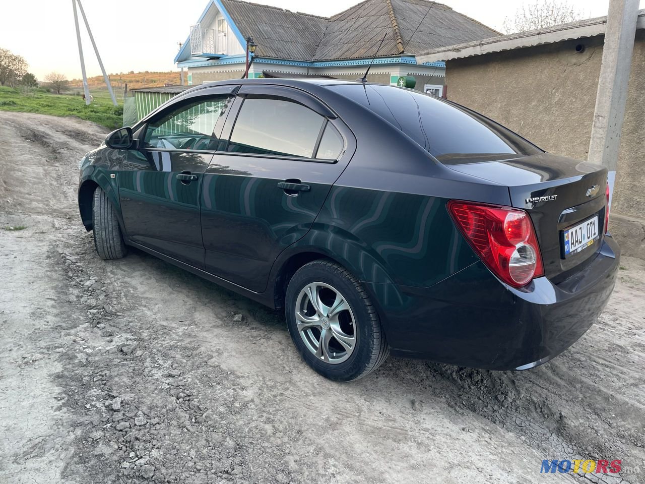 2014' Chevrolet Aveo photo #3