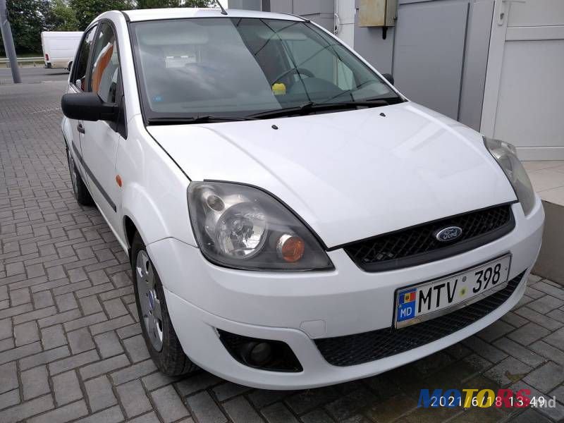 2008' Ford Fiesta photo #1