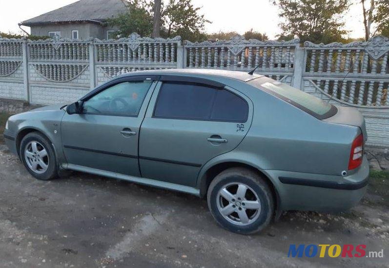 2001' Skoda Octavia photo #1