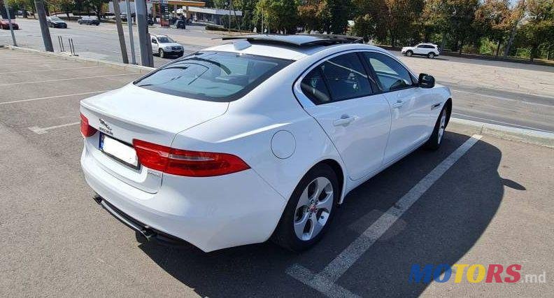 2017' Jaguar Xe photo #1