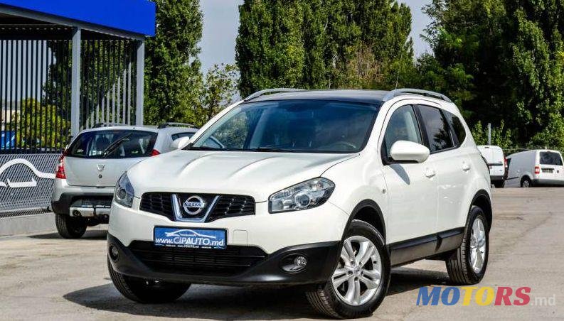 2013' Nissan Qashqai photo #1