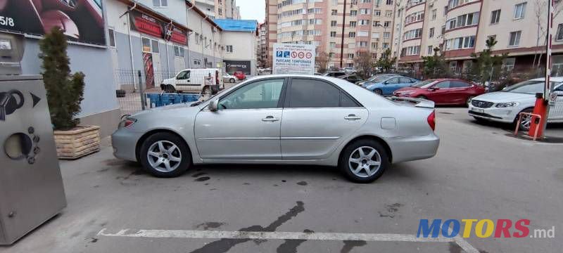 2002' Toyota Camry photo #2