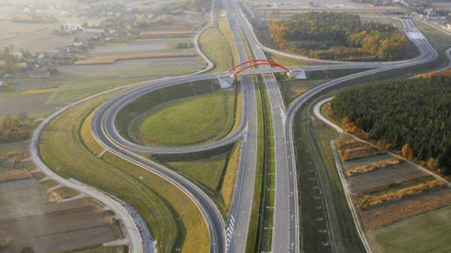 Lovitură pentru prima autostradă din Moldova: instanța de la București cere reevaluarea ofertei constructorului