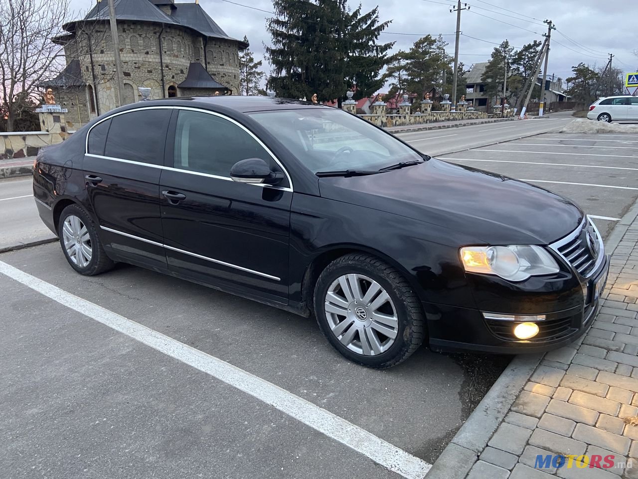 2008' Volkswagen Passat photo #2