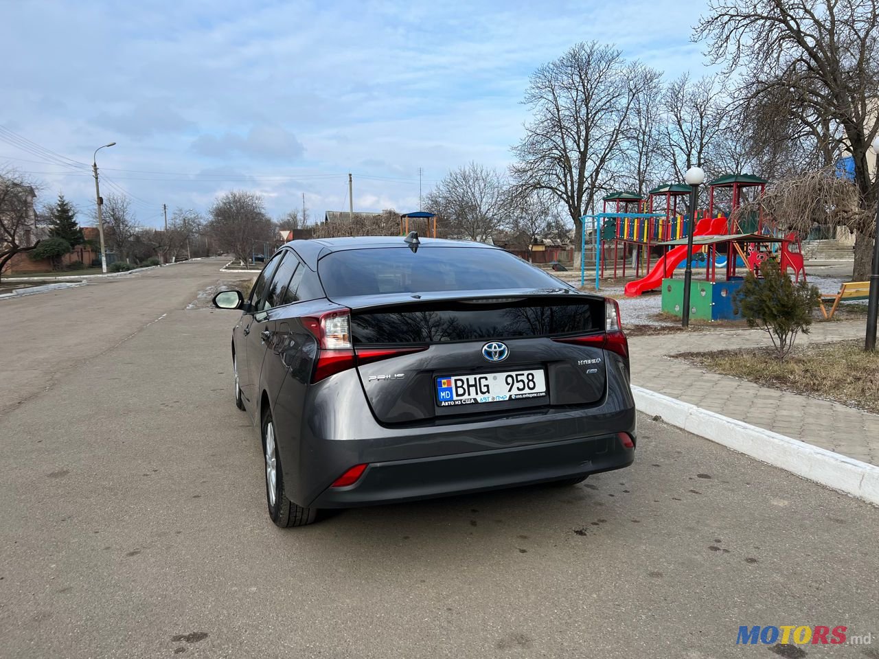 2020' Toyota Prius photo #6
