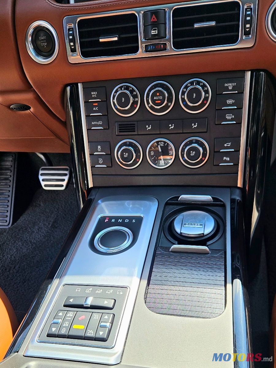 2012' Land Rover Range Rover photo #2