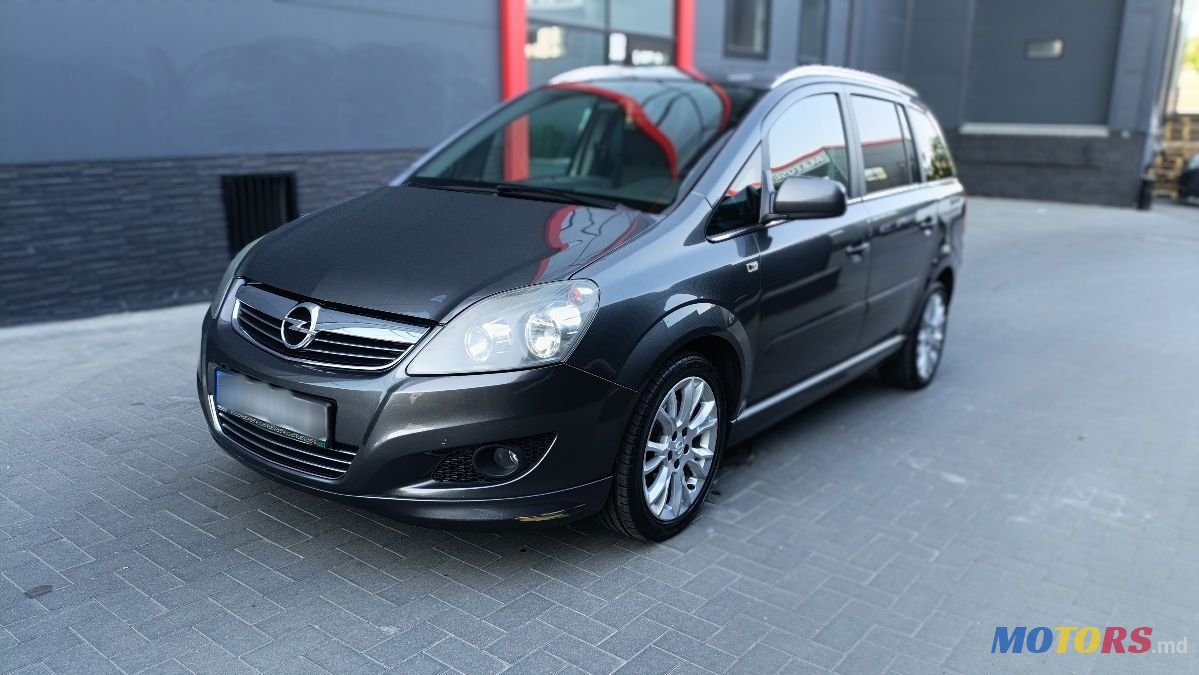 2009' Opel Zafira photo #1