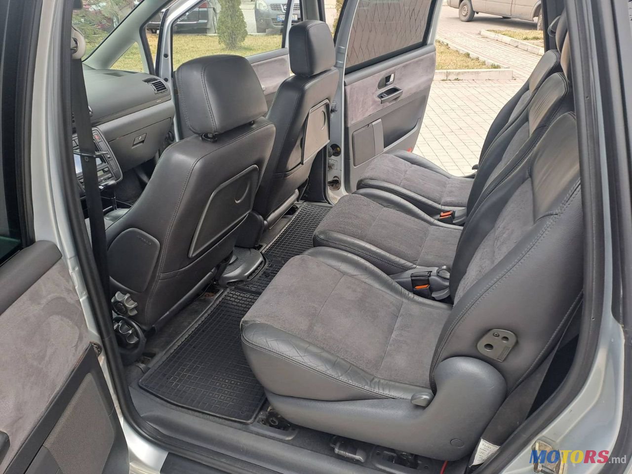 2007' Volkswagen Sharan photo #5