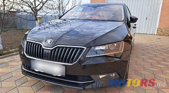 2016' Skoda Superb photo #5