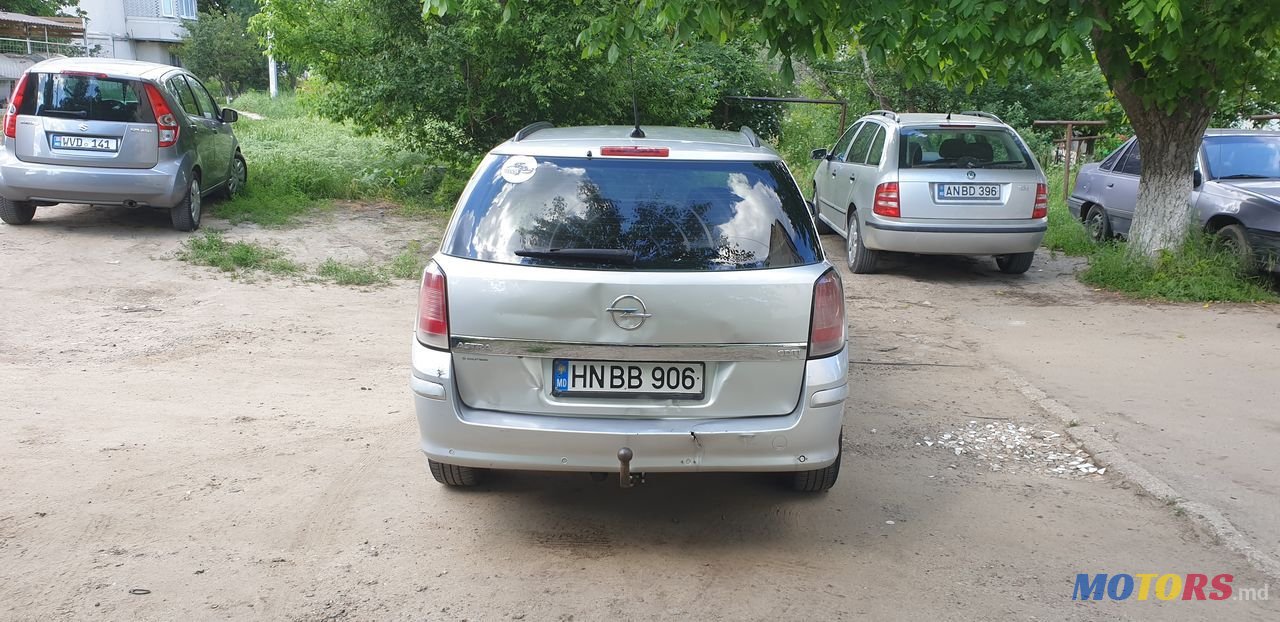 2006' Opel Astra photo #6
