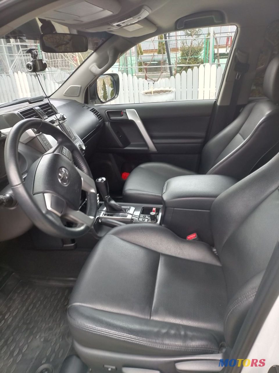 2016' Toyota Land Cruiser Prado photo #4