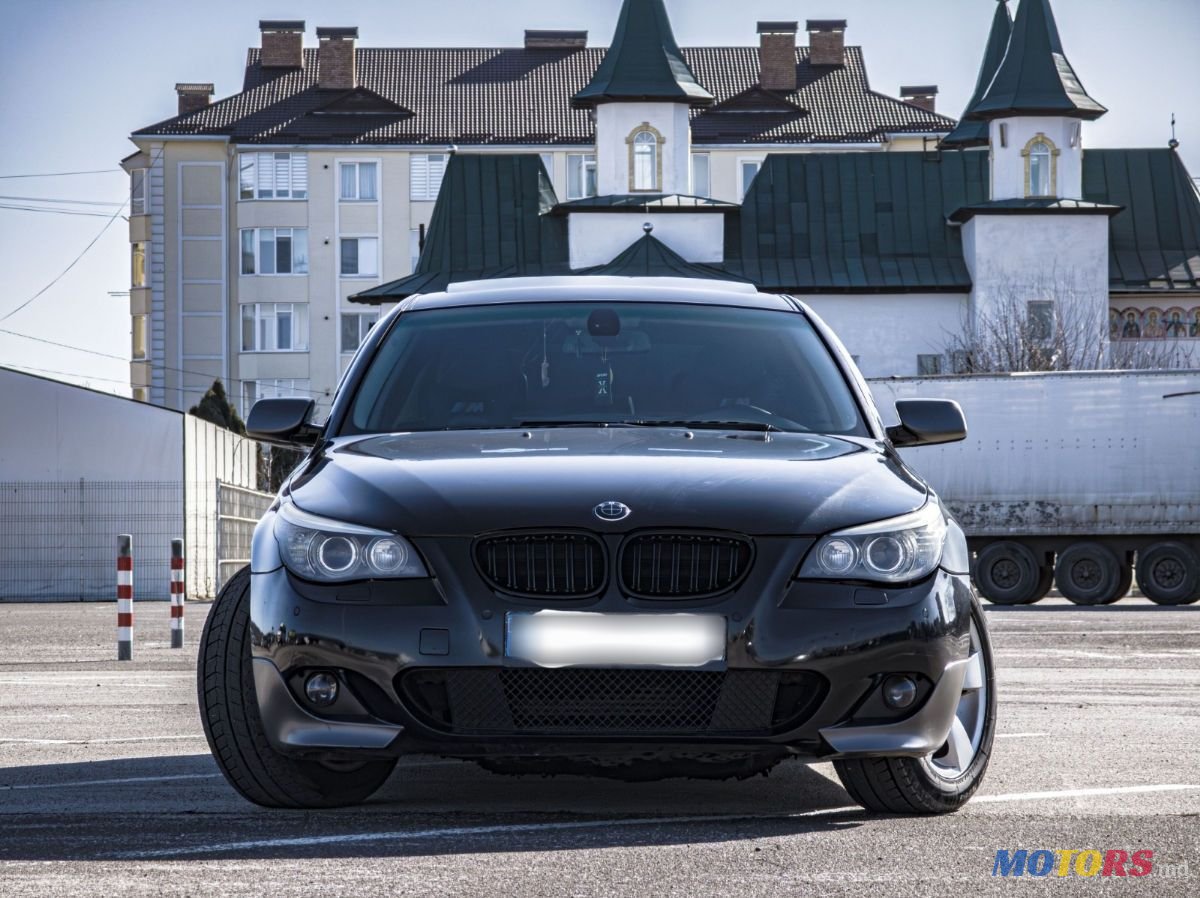 2005' BMW 5 Series photo #1