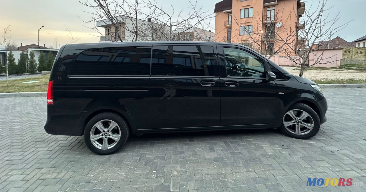 2017' Mercedes-Benz V-Class photo #5