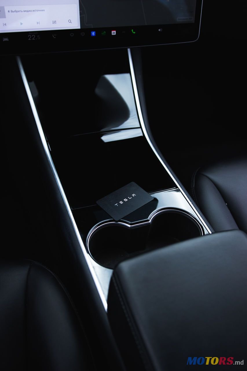 2018' Tesla Model 3 photo #6