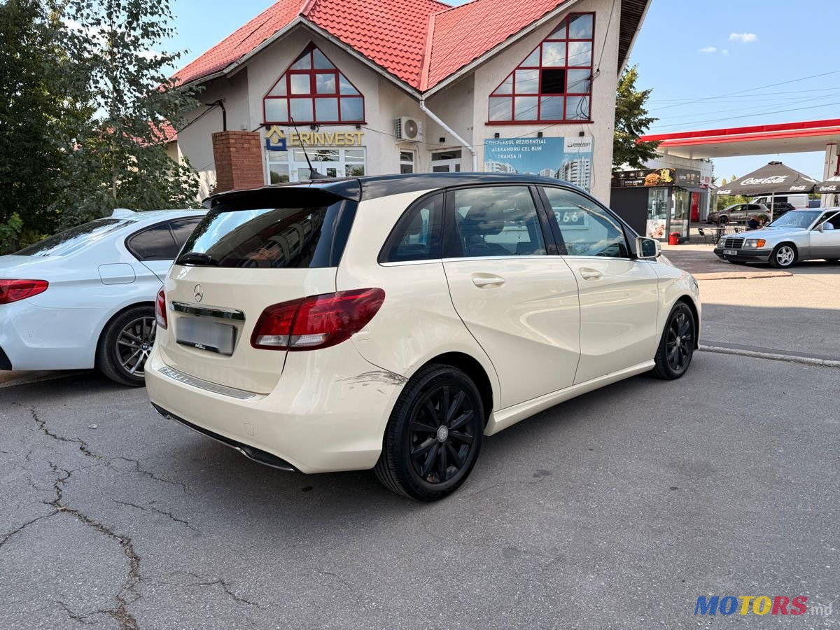 2016' Mercedes-Benz B-Class photo #3