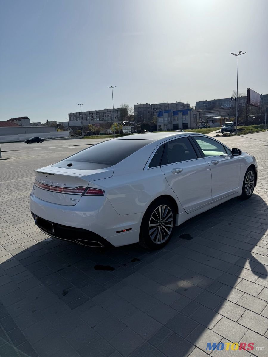 2018' Lincoln MKZ photo #4