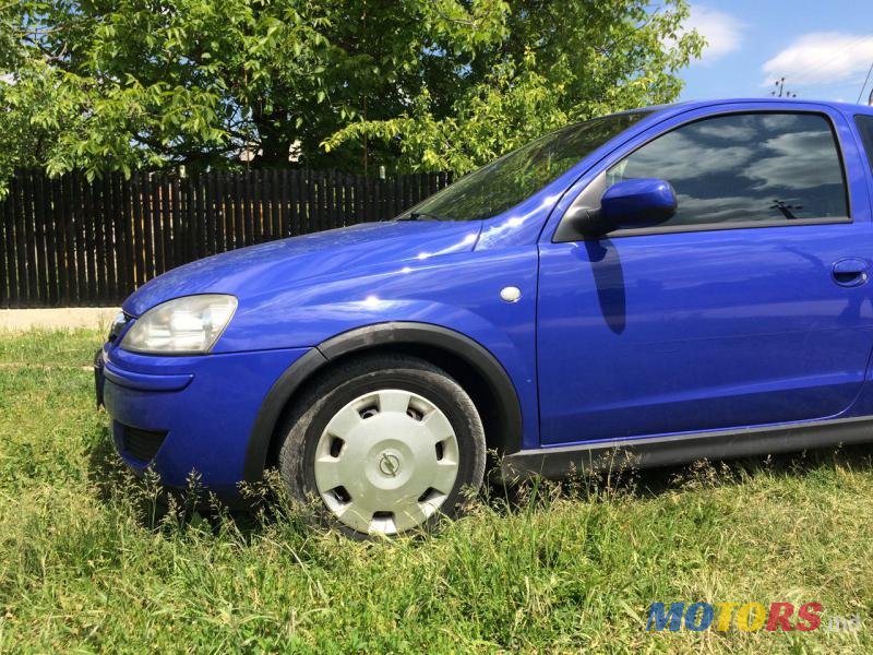 2005' Opel Corsa photo #1
