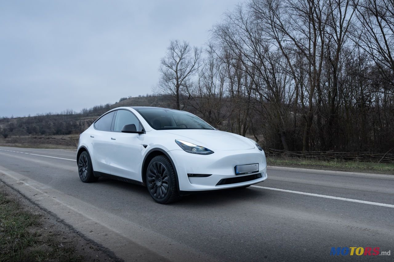 2022' Tesla Model Y photo #4