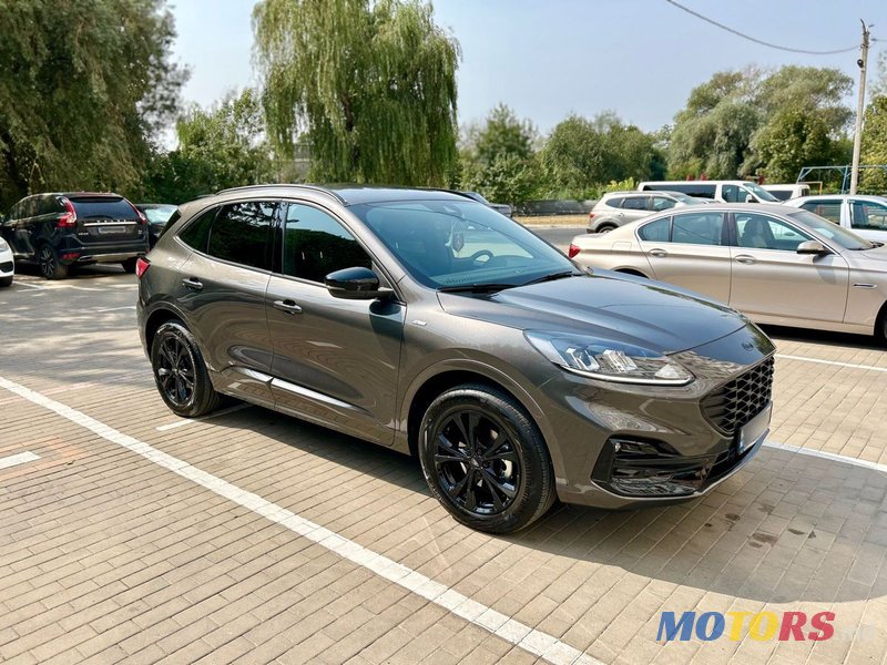 2022' Ford Kuga photo #1