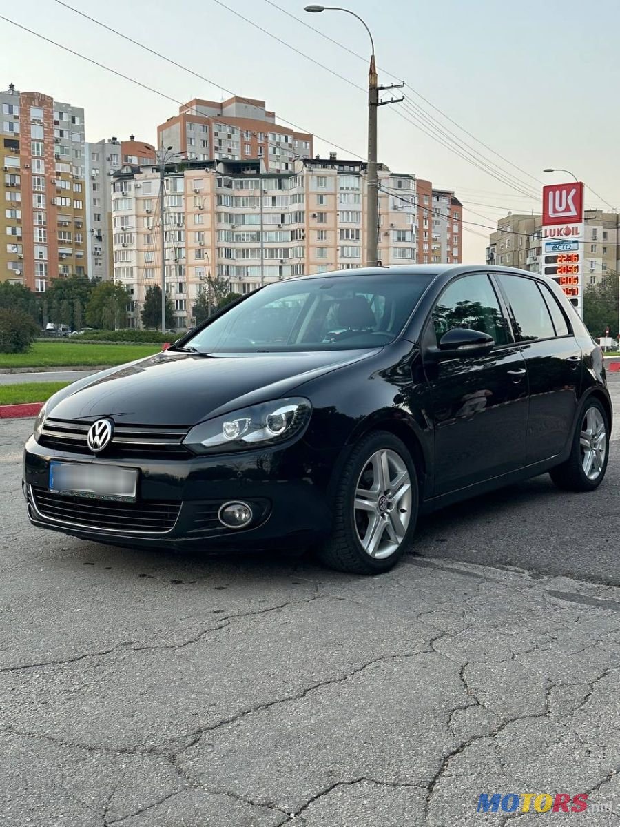 2012' Volkswagen Golf photo #2