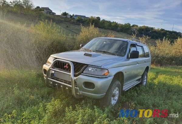 2000' Mitsubishi Pajero Sport photo #4