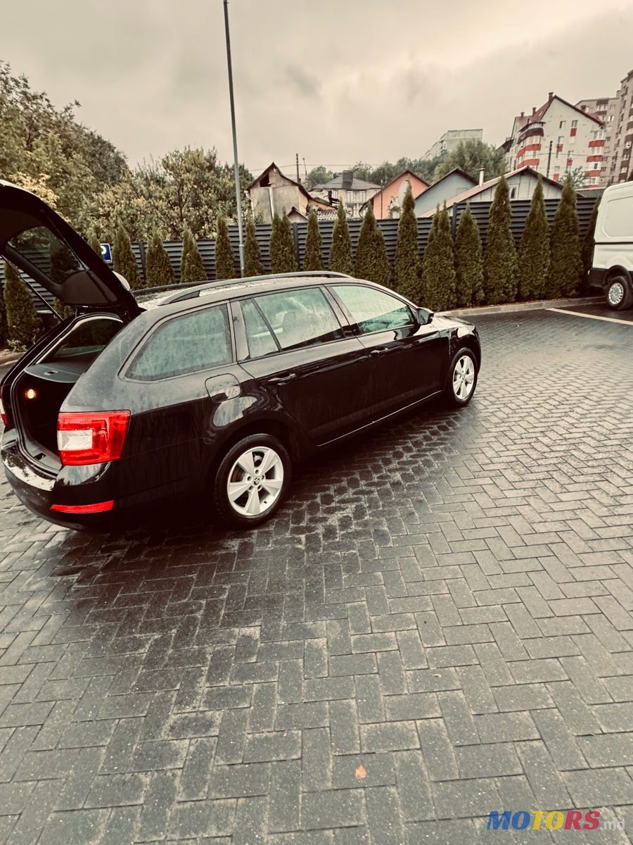 2014' Skoda Octavia photo #6