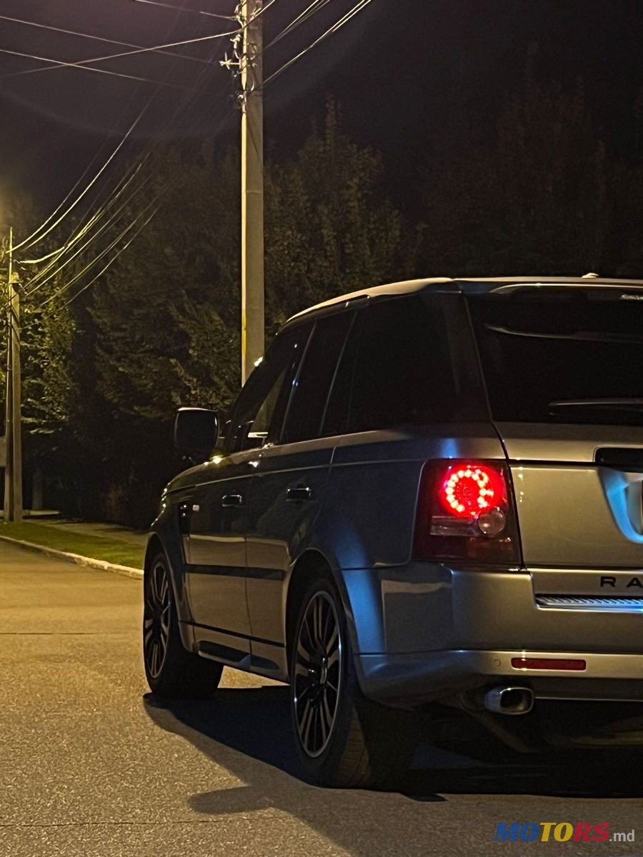 2011' Land Rover Range Rover Sport photo #4