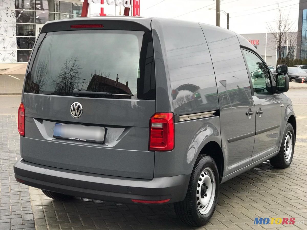 2018' Volkswagen Caddy photo #4