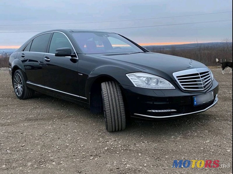 2011' Mercedes-Benz S Класс photo #2